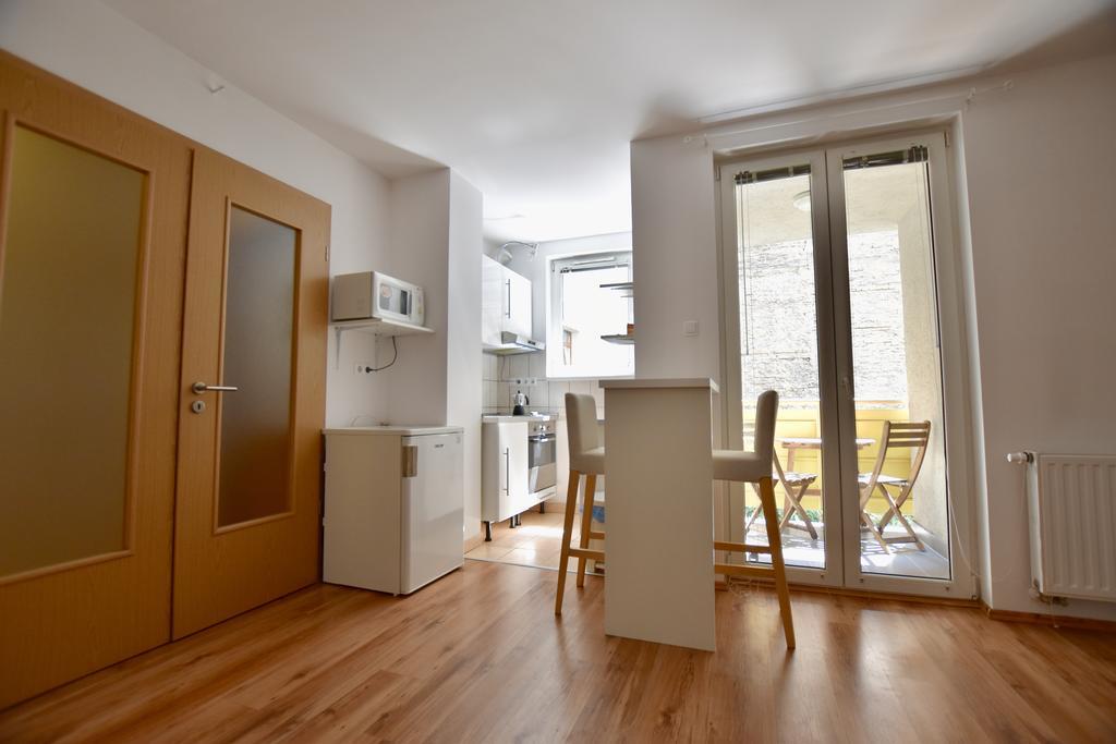 Central Studio Boulevard Budapest Eksteriør bilde