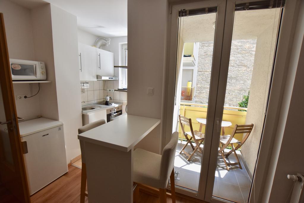 Central Studio Boulevard Budapest Eksteriør bilde