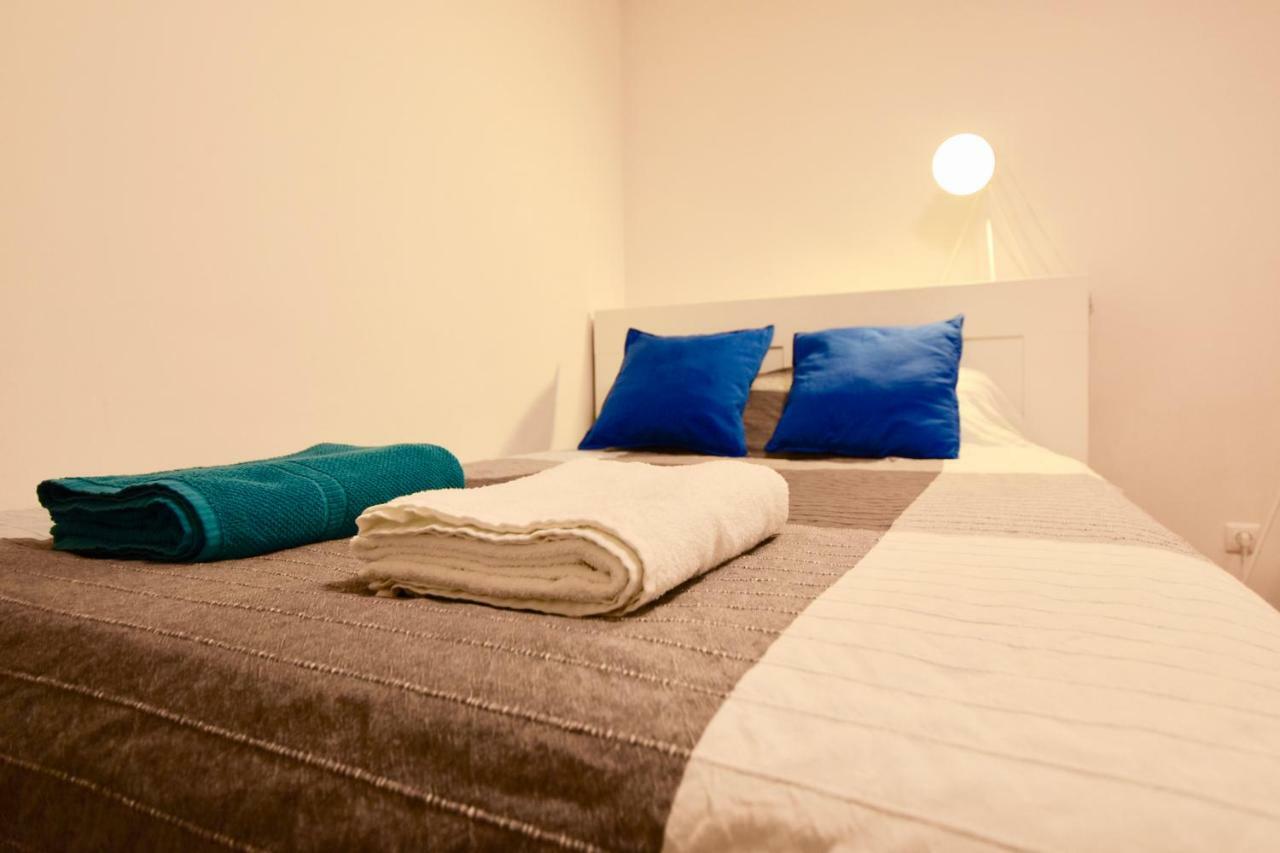 Central Studio Boulevard Budapest Eksteriør bilde